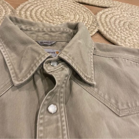 Carhartt Women's L Relaxed fit sage Shirt Button Down Long Sleeves Pockets - Picture 3 of 7